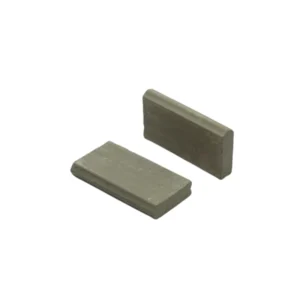 Set of 100 miniature grey stone rectangular blocks measuring 4cm x 2cm, featuring slightly curved top surface and authentic stone texture, perfect for 1:12 scale garden borders and retaining walls