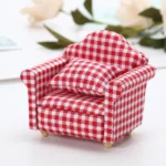 Red and White Gingham Check Armchair - 1:12 Scale Dollhouse Furniture - Miniature Country Style Chair with Rolled Arms (8.2cm × 6.4cm × 7.2cm)